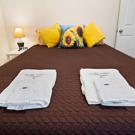 The Riesling Cottage - Gotl Strip - Cozy & Quaint Geneva ภายนอก รูปภาพ